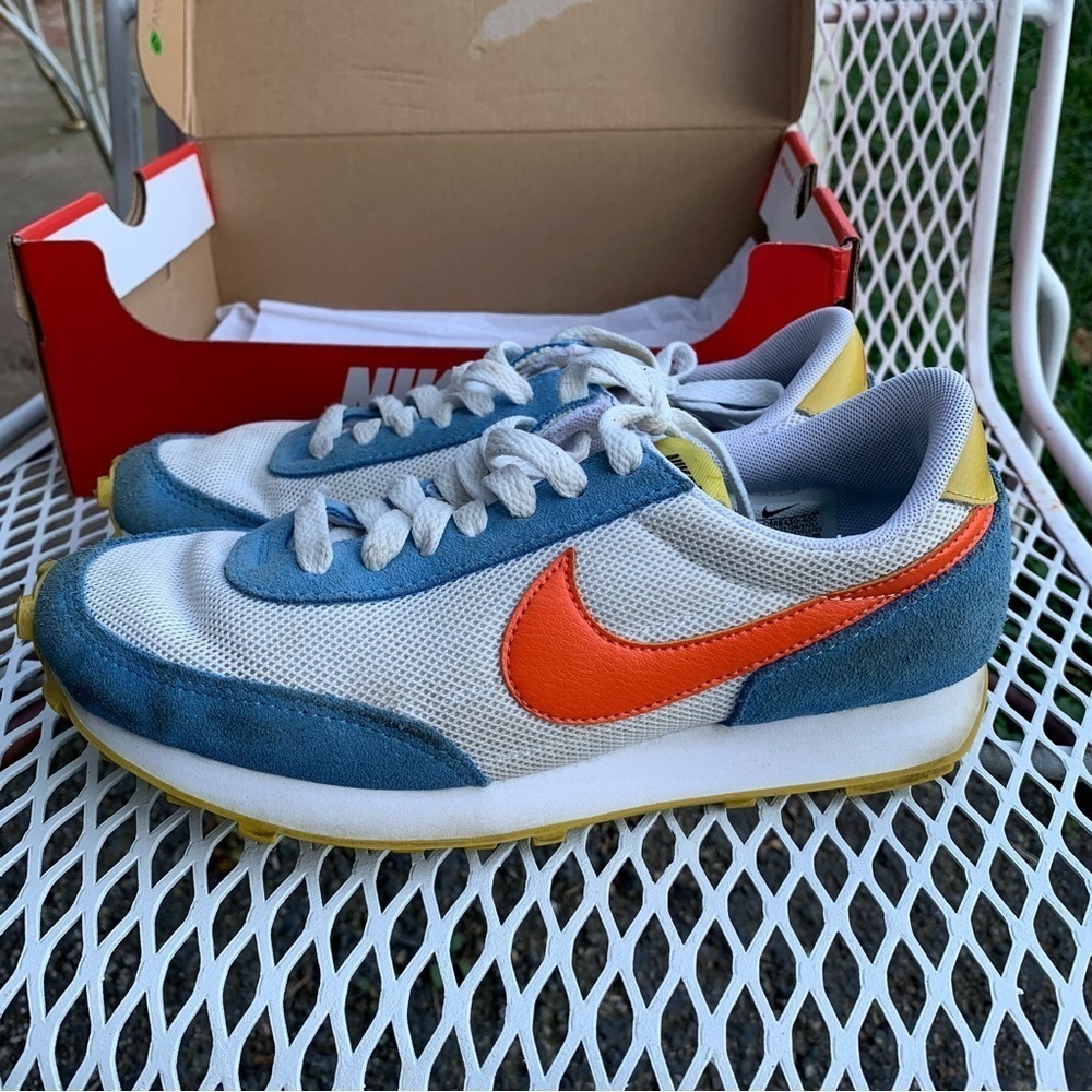 Nike Daybreak Womens Size 6 University Blue Orange Shoes Sneakers DM8330-400 - Picture 4 of 12